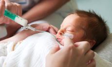 پاورپوینت مراقبت و تدابیر پیشرفته پرستاری ویژه با تاکید بر نوزاد نارس