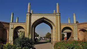 پاورپوینت دروازه تهران قدیم محور ورودى شهر کهن قزوین