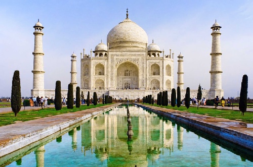  دانلود پاورپوینت آشنایی با فرهنگ و معماری هند