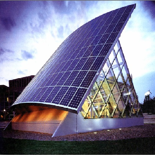  کاربرد سیستمهای خورشیدی و فتوولتاییک در معماری  47 اسلاید