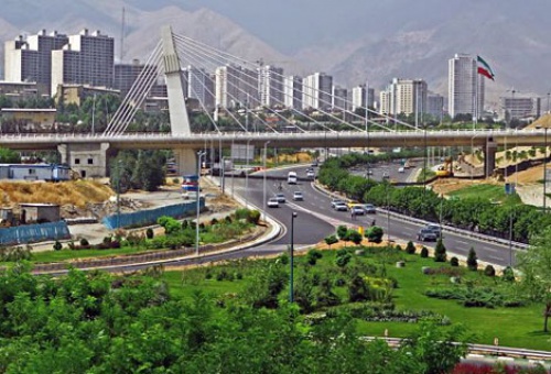 دانلود فایل پاورپوینت کامل و جامع با عنوان تحولات شهر و شهر نشینی در ایران در 33 اسلاید