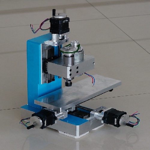  طراحی دستگاه سی ان سی کوچک Mini CNC در سالیدورکز